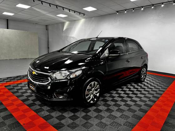 CHEVROLET ONIX 1.4 MPFI LT 8V FLEX 4P MANUAL CHEVROLET ONIX 1.4 MPFI LT 8V FLEX 4P MANUAL
